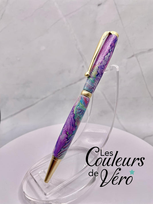 Slimline Slim Twist Collectible Ballpoint Pen; golden hearts